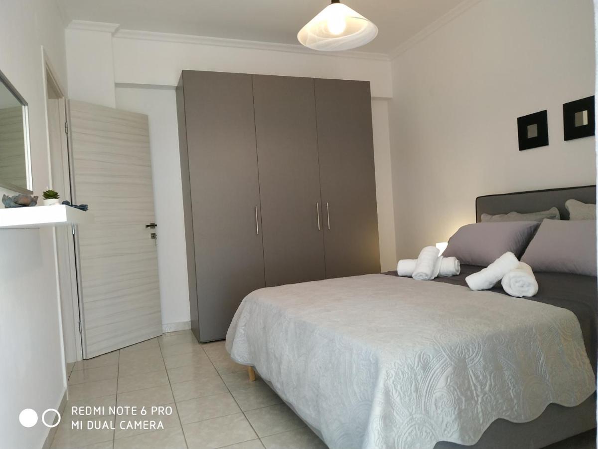 Cosi Apartment Paralia Dionysiou Buitenkant foto