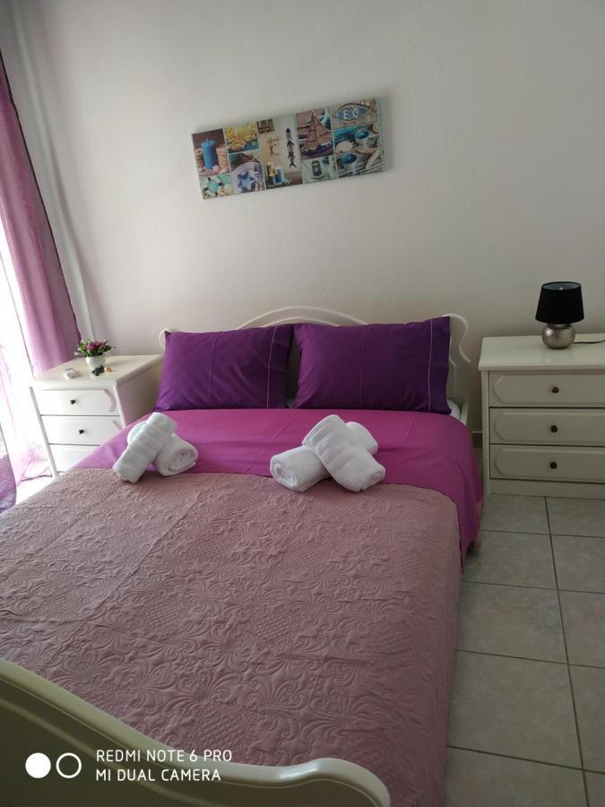 Cosi Apartment Paralia Dionysiou Buitenkant foto